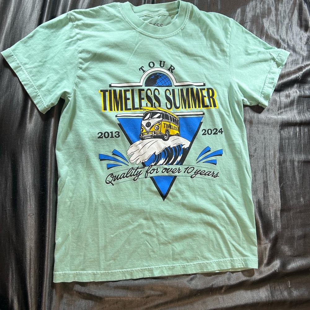 Timeless Summer Mint Green Graphic T-Shirt